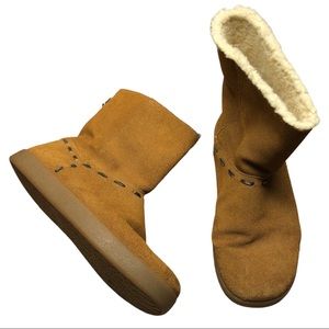Sanuk Womens Toasty Tails Short Chestnut Brown Faux Shearling Boots Size 7
